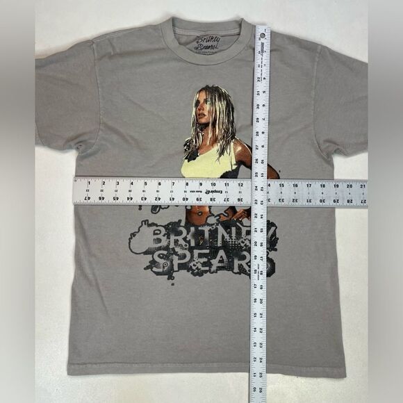Britney Spears Graphic T-shirt Women Medium Gray Short Sleeve Music - Picture 5 of 5
